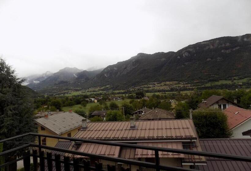 Bed and Breakfast La Rocca Bianca