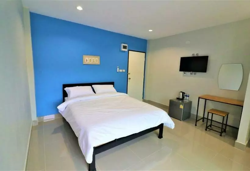 ホテル Na Phupha Apartment