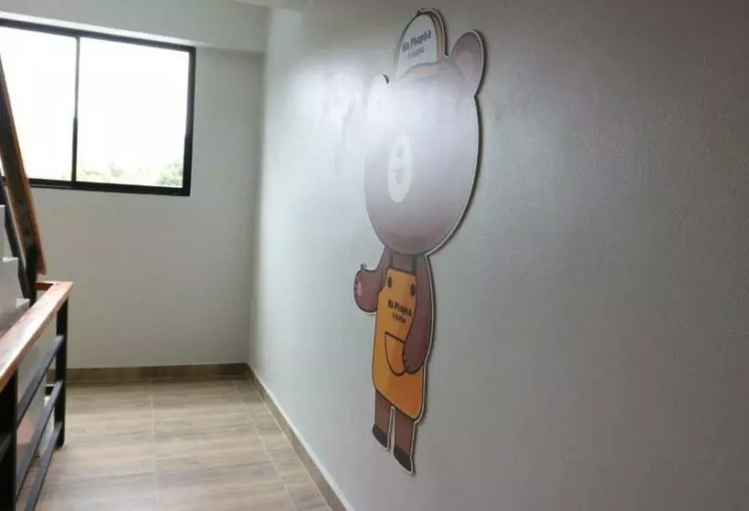 ホテル Na Phupha Apartment