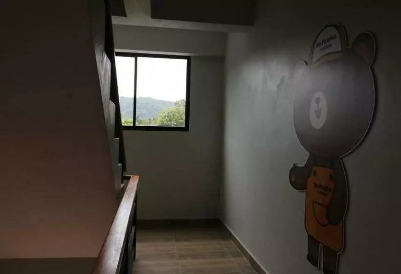 ホテル Na Phupha Apartment