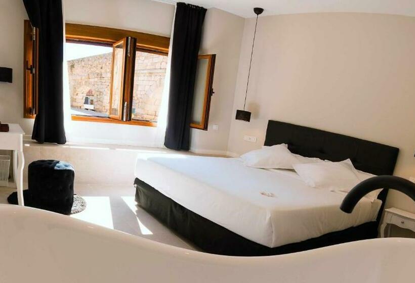 بنسيون El Silencio Boutique Room