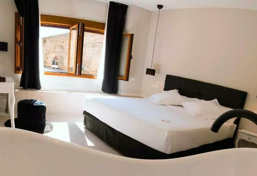 پانسیون El Silencio Boutique Room