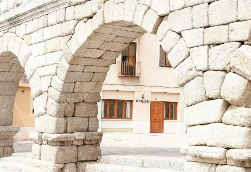 پانسیون El Silencio Boutique Room