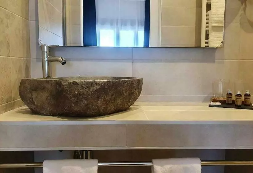 پانسیون El Silencio Boutique Room