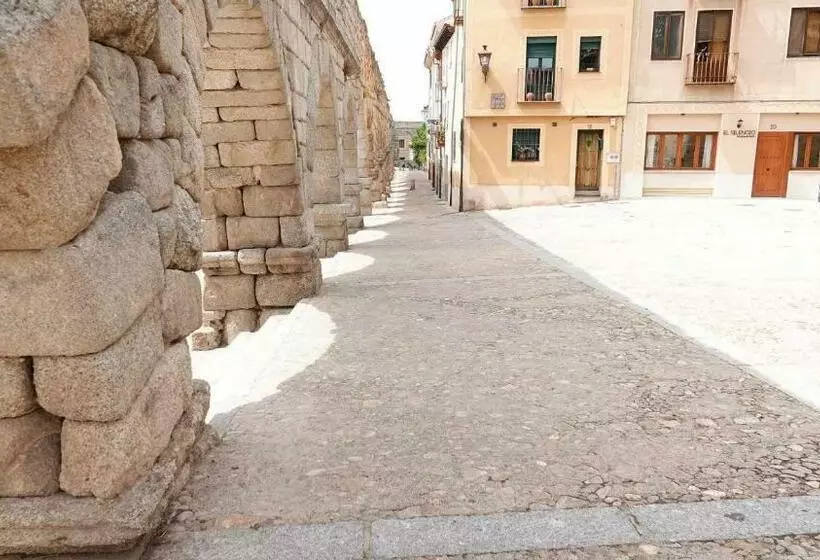 پانسیون El Silencio Boutique Room