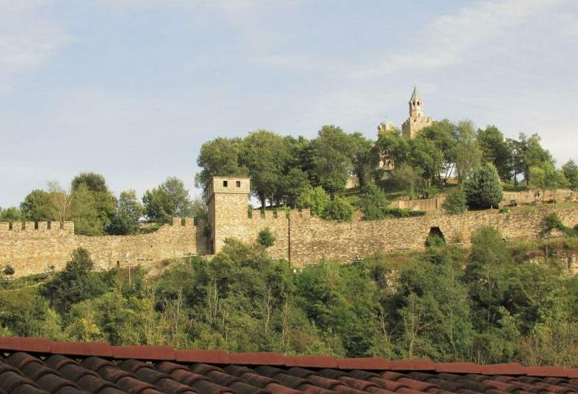 ペンション Home With The Veranda Free Parking