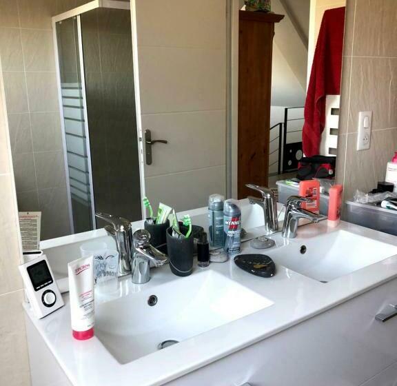 ベッドアンドブレックファースト O Bord De La Mer