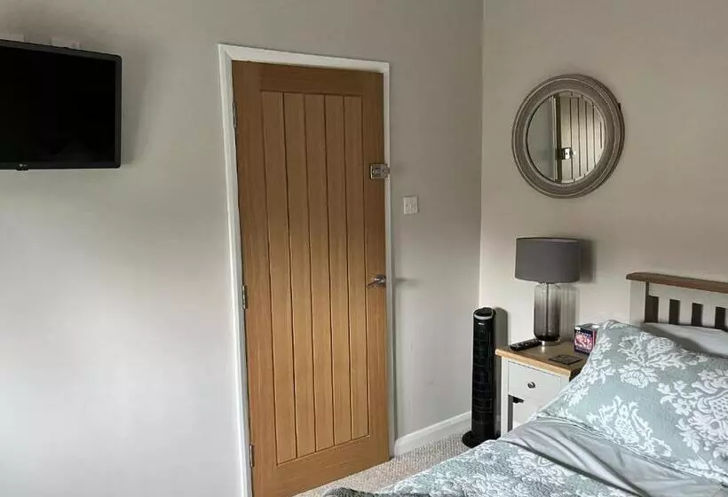 Aamiaismajoitus (B&B) Sixteen B