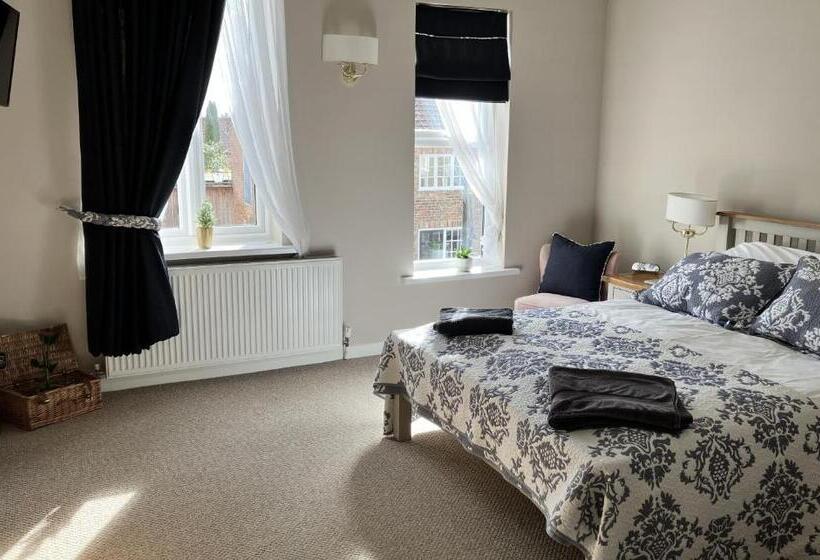 Bed and Breakfast Sixteen B