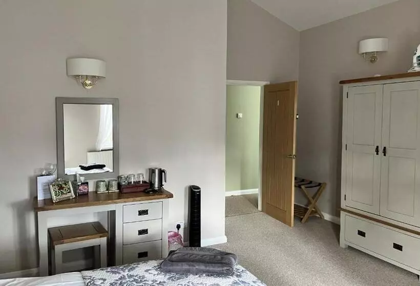 Aamiaismajoitus (B&B) Sixteen B