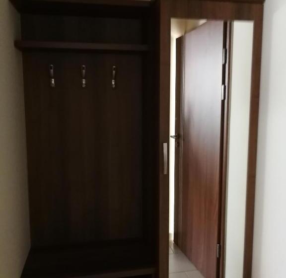 Bed and Breakfast Viktória Lovas Panzió