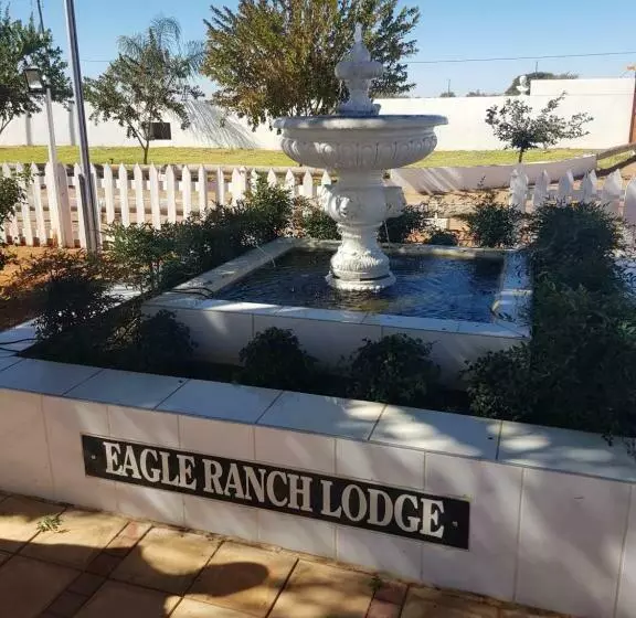 ペンション Eagle Ranch Lodge
