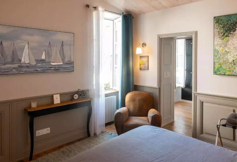 ペンション La Martinoise Patio