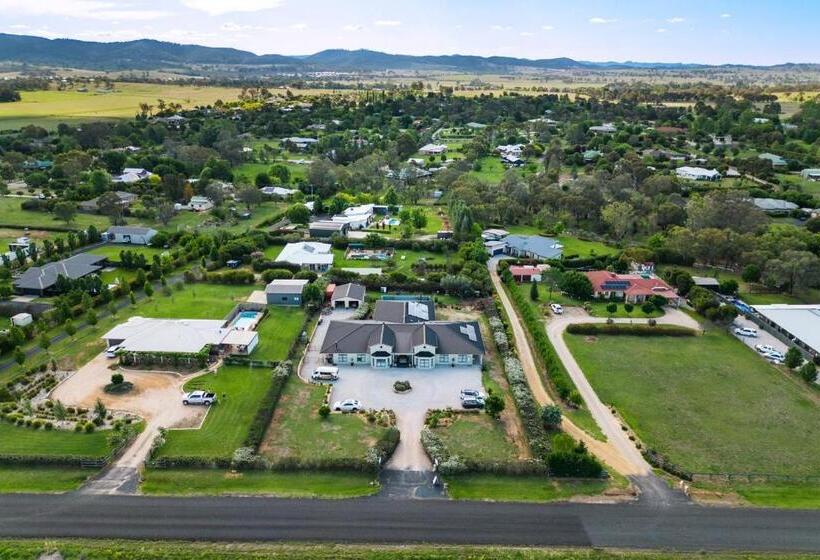 ペンション Mudgee Guesthouse