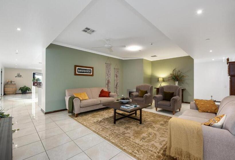 ペンション Mudgee Guesthouse