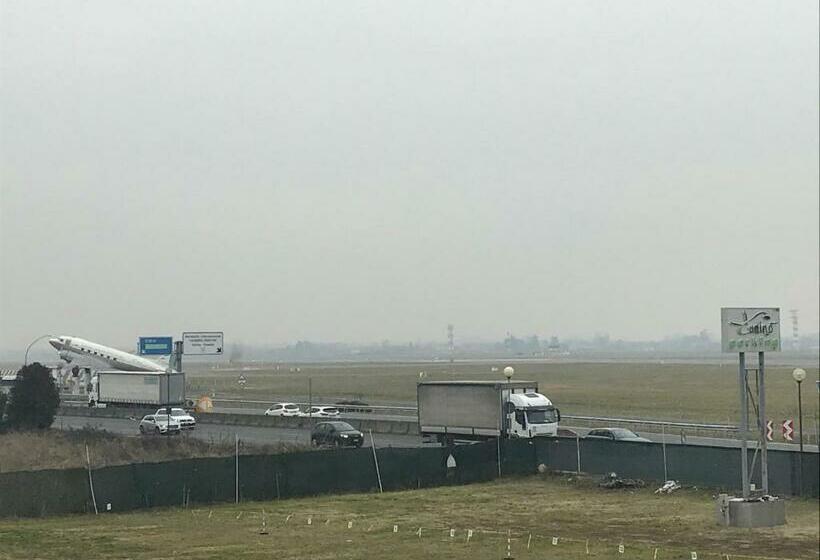 بنسيون Rosa Verde