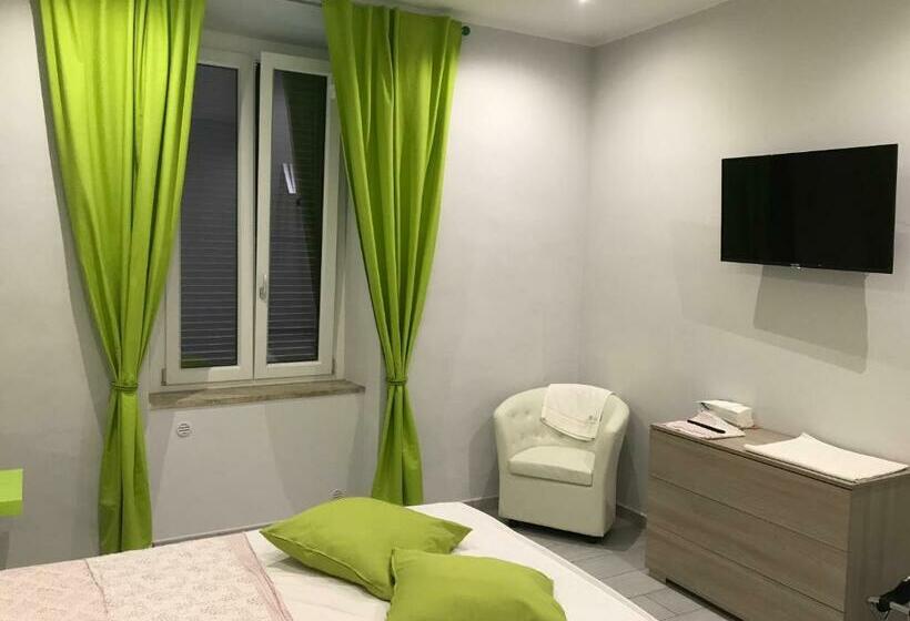 بنسيون Rosa Verde