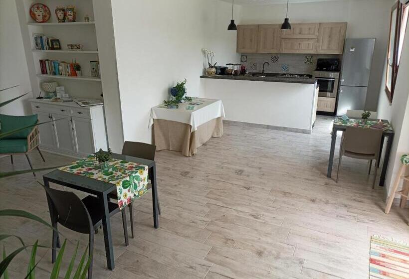 پانسیون Stella Fenicia