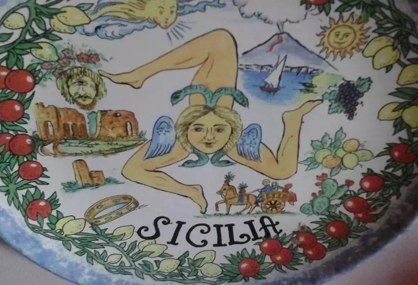 تختخواب و صبحانه Holland International Rooms