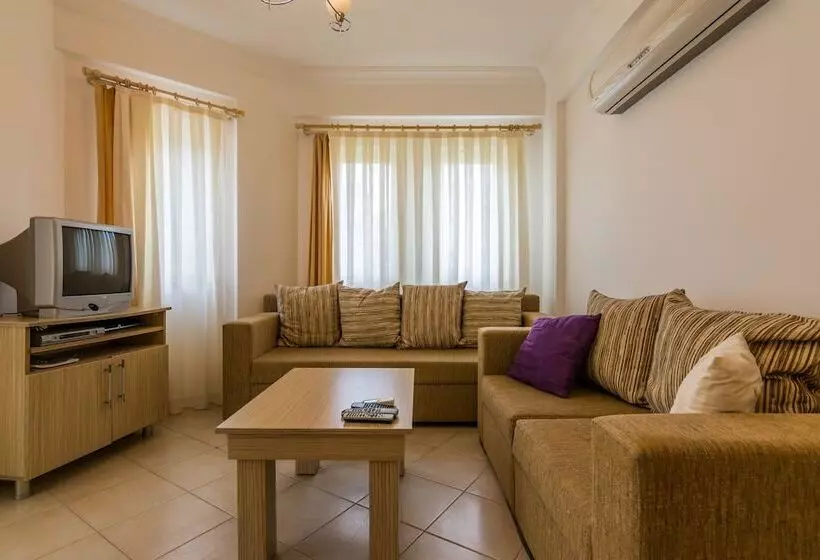 فندق Apollonium Spa & Beach Resort