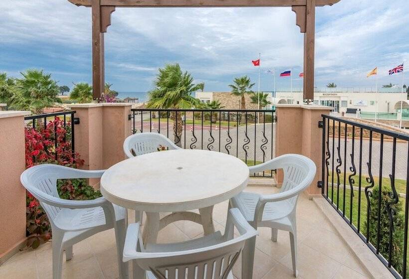 ホテル Apollonium Spa & Beach Resort