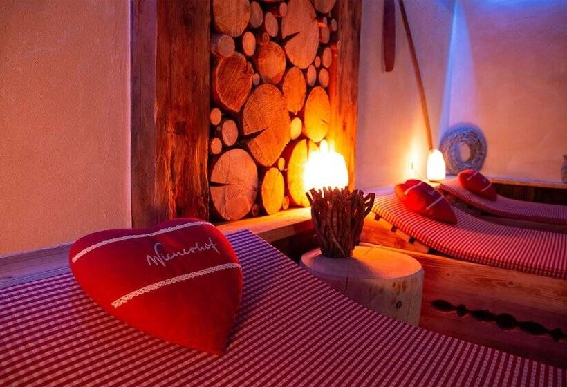 Отель Genuss Boutique B&b Wienerhof