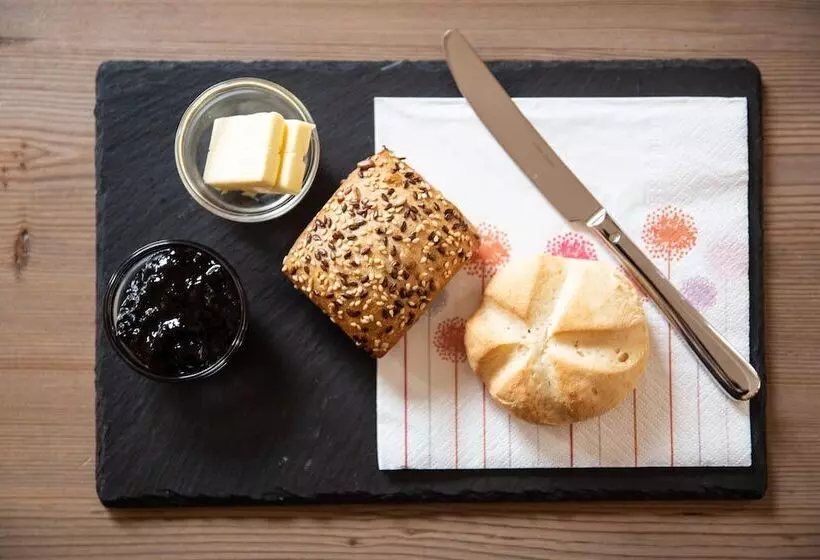 Отель Genuss Boutique B&b Wienerhof