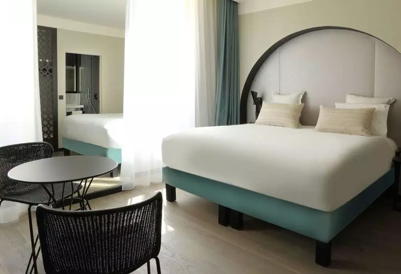 هتل Best Western Plus Hôtel La Joliette