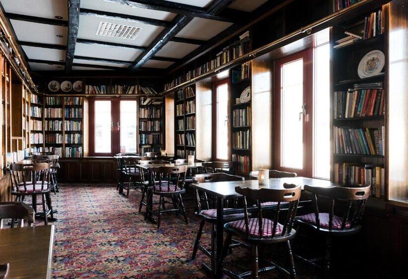 فندق Bishops Arms Kiruna