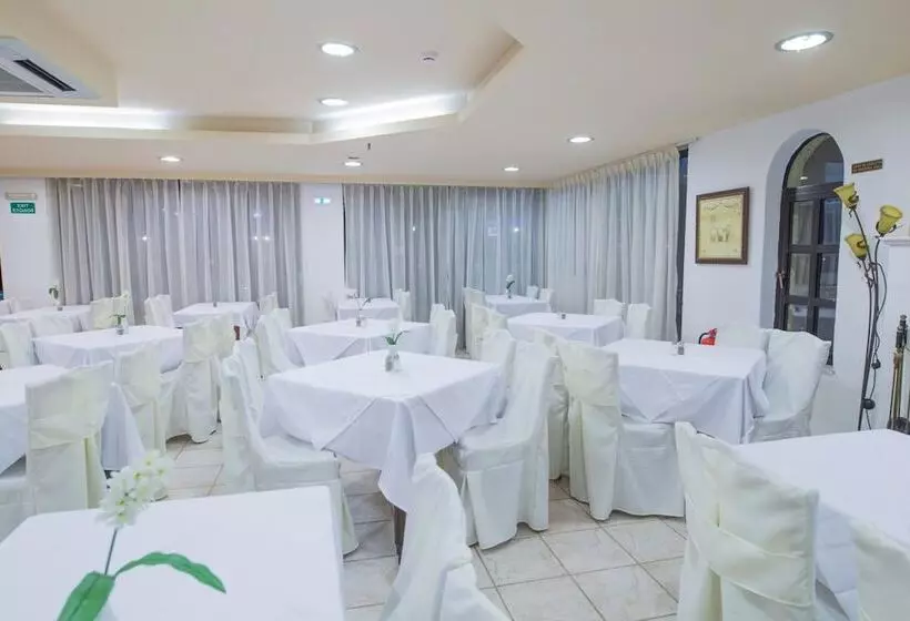 هتل Creta Aquamarine