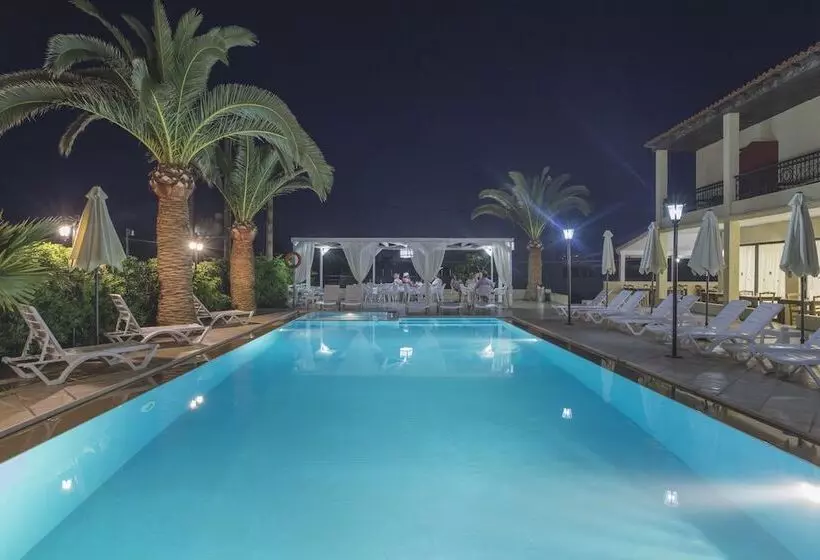 هتل Creta Aquamarine