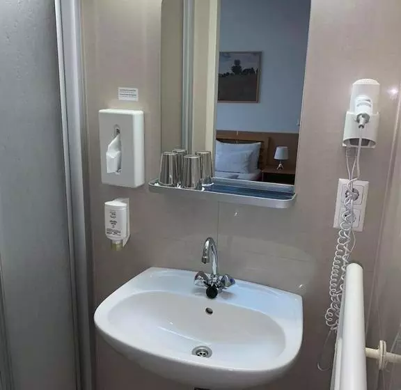 호텔 Donaustadt Kagran At Metro U1