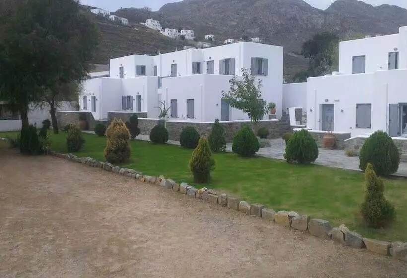 Отель Indigo Studios