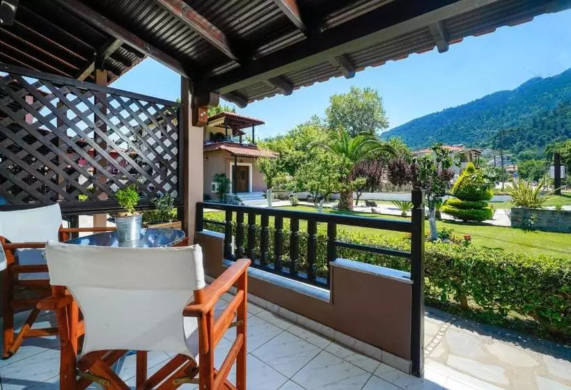 Hotel Kamelia & Semeli