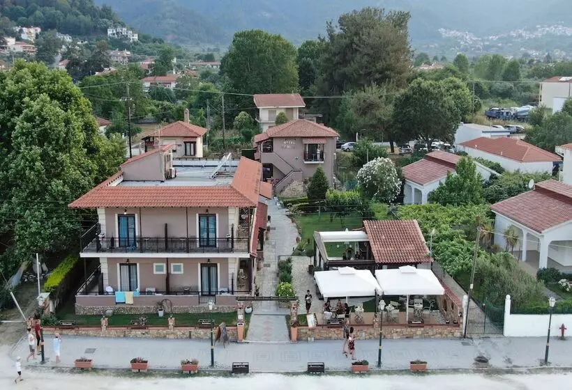 Hotel Kamelia & Semeli