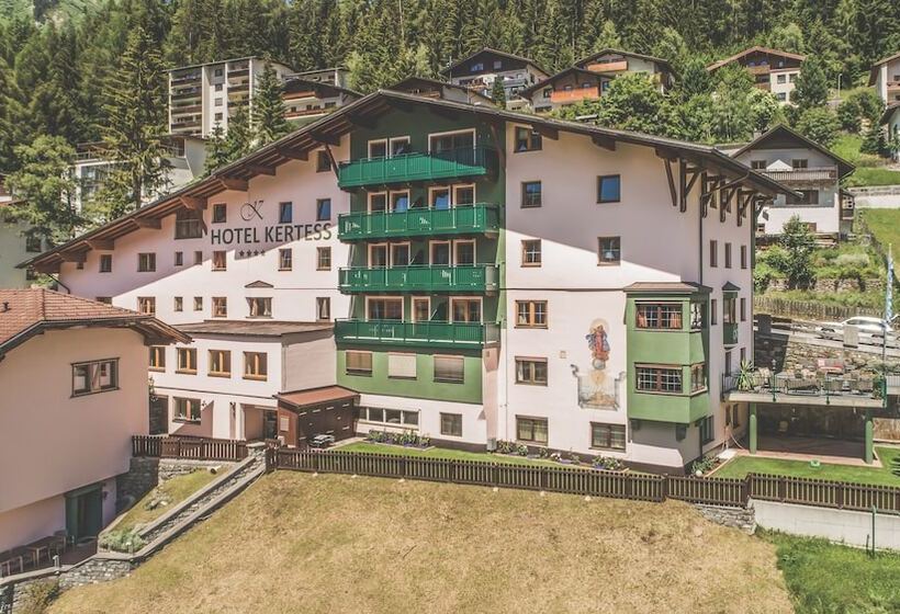 فندق Kertess