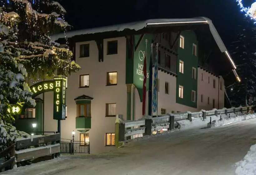 ホテル Kertess