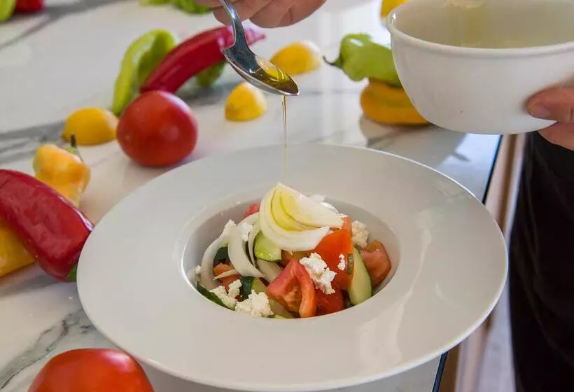 هتل Kiani Beach Resort Family All Inclusive