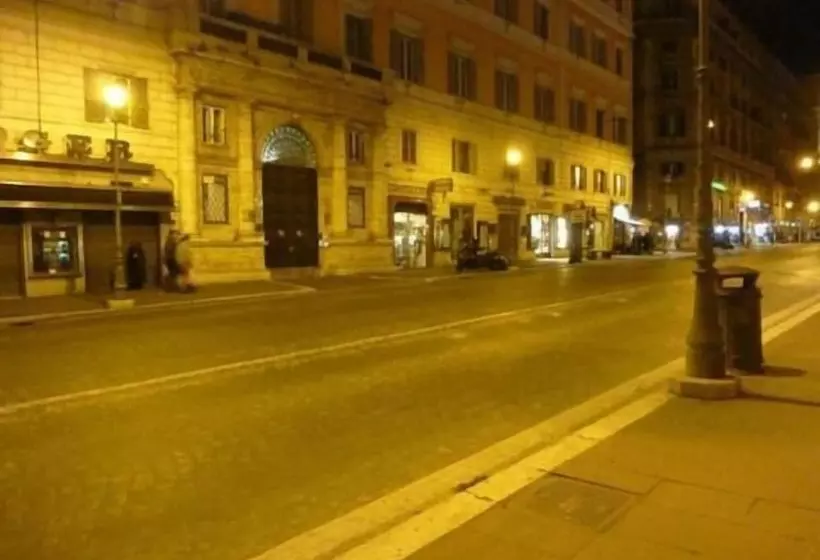هتل Magnifico Rome