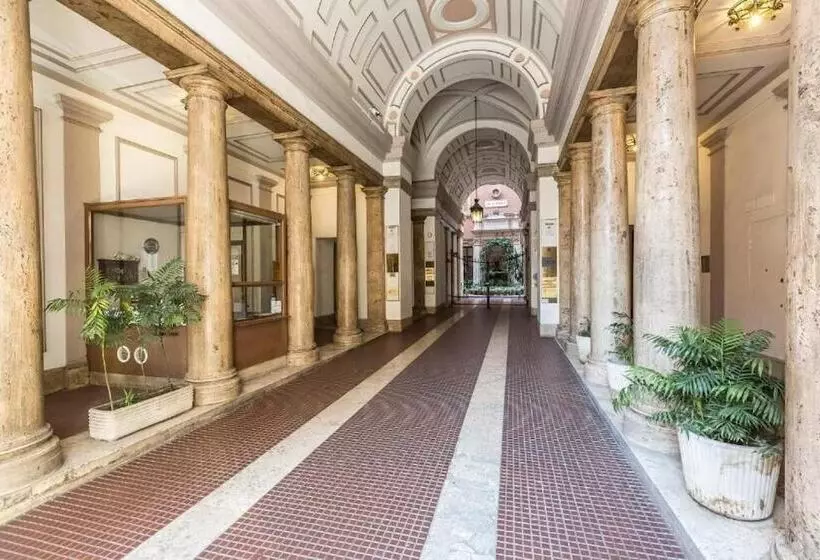 هتل Magnifico Rome
