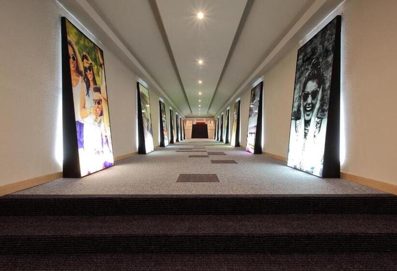 בית מלון כפרי O7 Tenerife