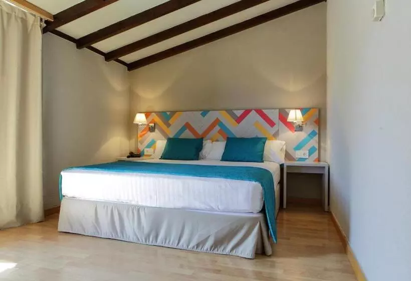 בית מלון כפרי O7 Tenerife