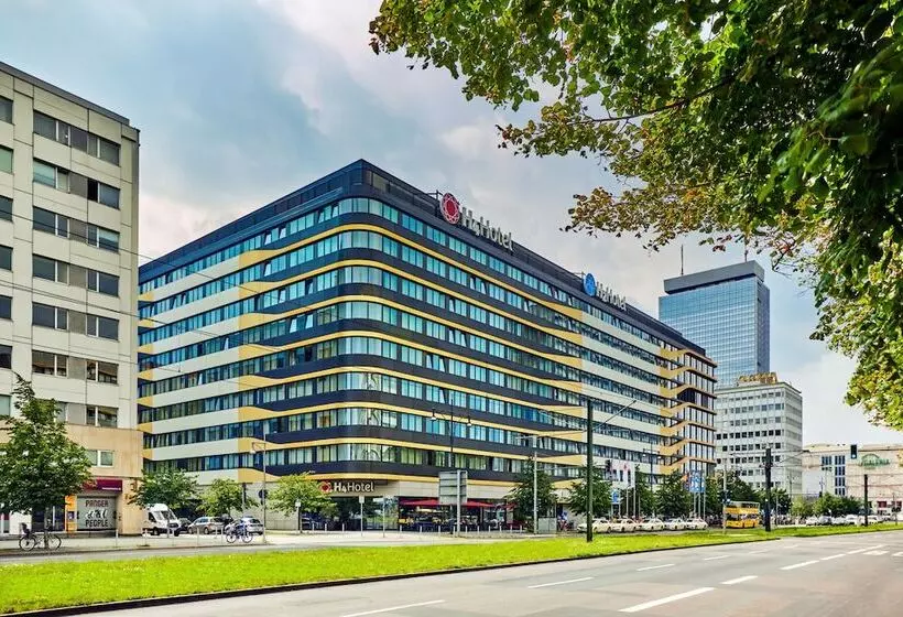 H4 Hotel Berlin Alexanderplatz