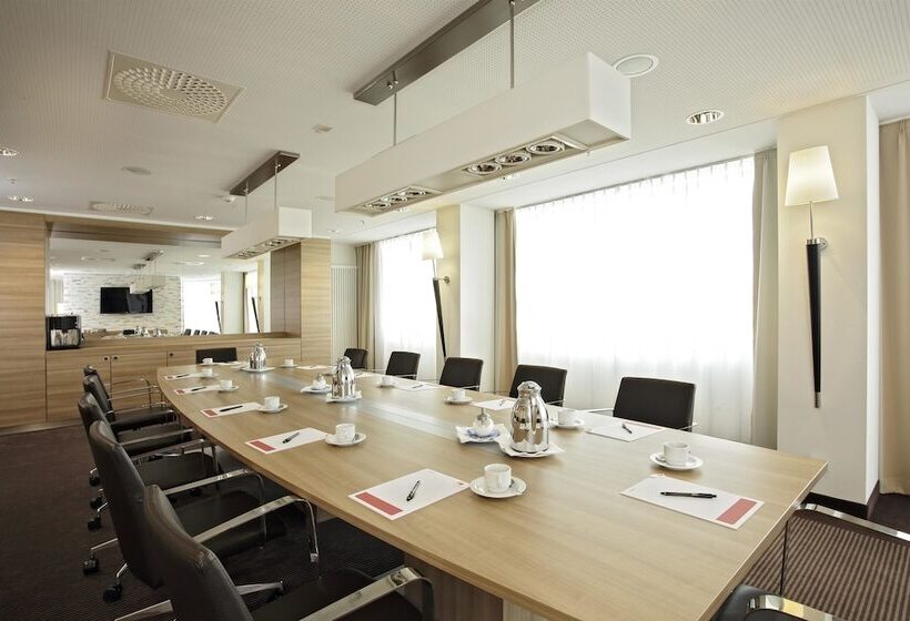 H4 Hotel Berlin Alexanderplatz