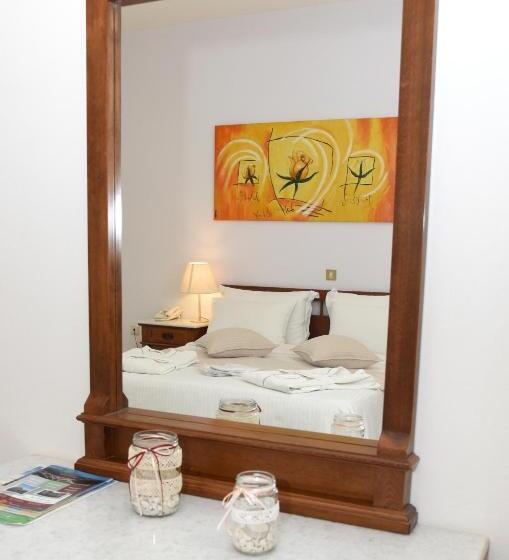 Hotel The Flower Of Monemvasia