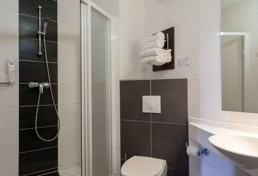 호텔 Hôtel Pont Rouge , Carcassonne