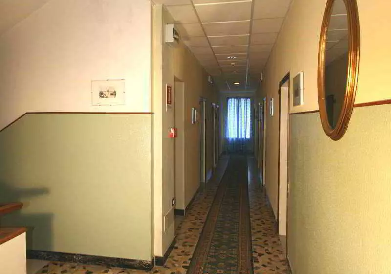 هتل Villa Alberta