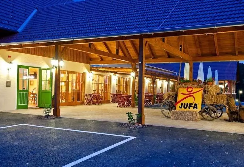 Jufa Hotel Tieschen