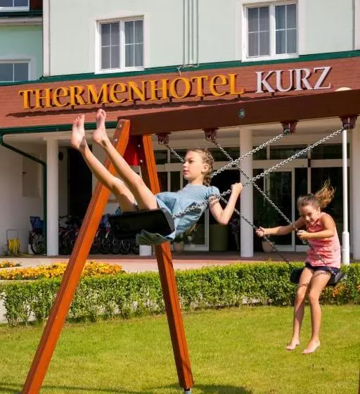 Thermenhotel Kurz