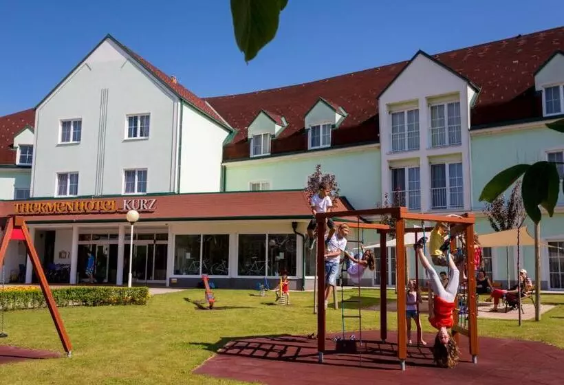 Thermenhotel Kurz